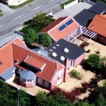 Knasborg Ferieboliger *